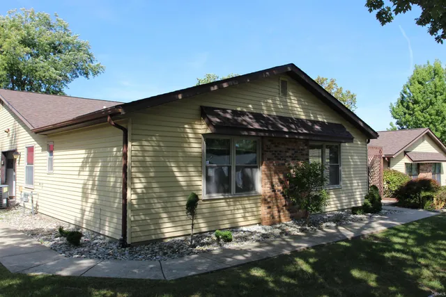 $238,000 | 721 East Waterloo Court, Bloomington, IN 47401