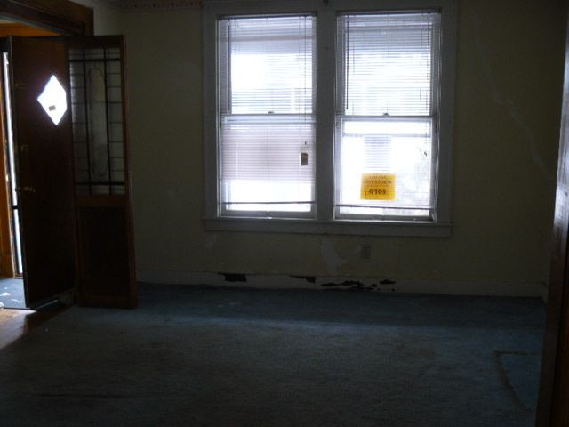 1054 Forest Road Schenectady, NY 12303 - Photo 3 of 12 Photo 3
