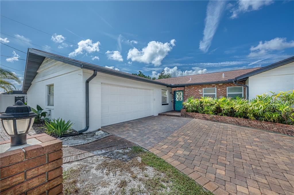 2826 Ambergate Road Winter Park, FL 32792 - Photo 3 of 40 Gallery Image 3