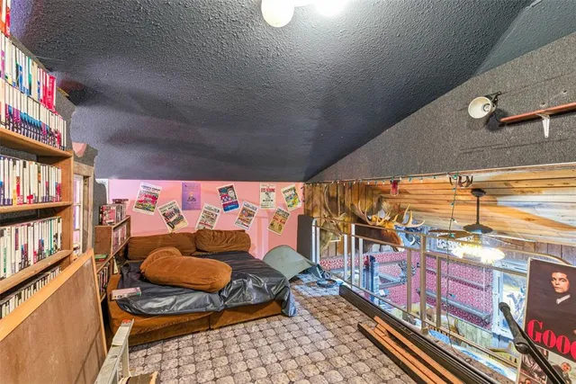 $500,000 | 7061 62nd Street North, Pinellas Park, FL 33781