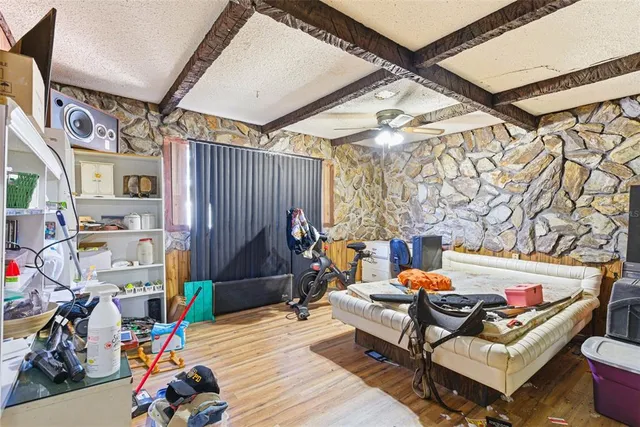 $500,000 | 7061 62nd Street North, Pinellas Park, FL 33781