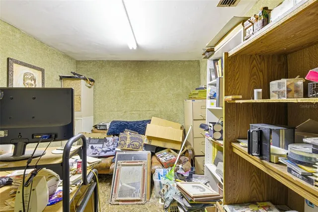 $500,000 | 7061 62nd Street North, Pinellas Park, FL 33781