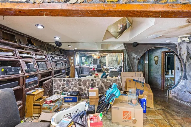 $500,000 | 7061 62nd Street North, Pinellas Park, FL 33781