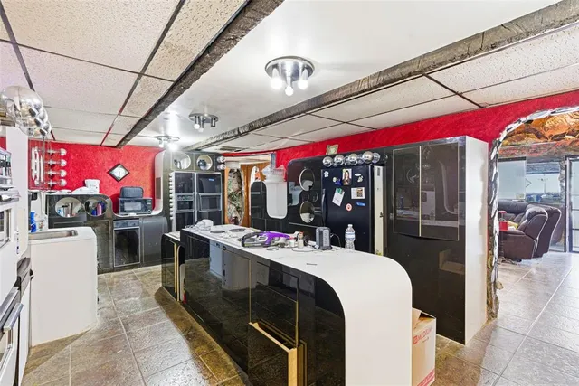 $500,000 | 7061 62nd Street North, Pinellas Park, FL 33781