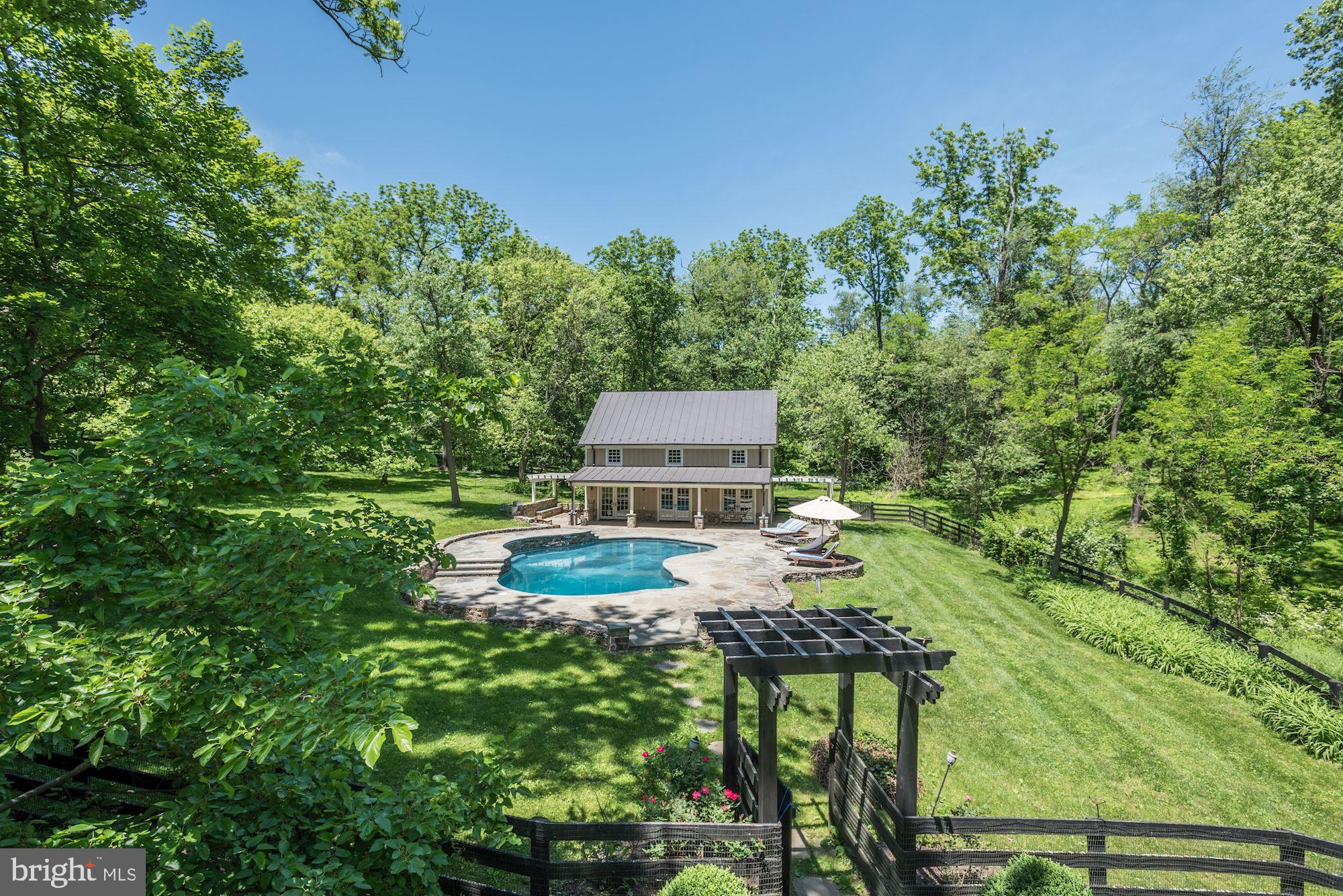 18203 Sands Road Purcellville, VA 20132 - Photo 29 of 48 Gallery Image 29