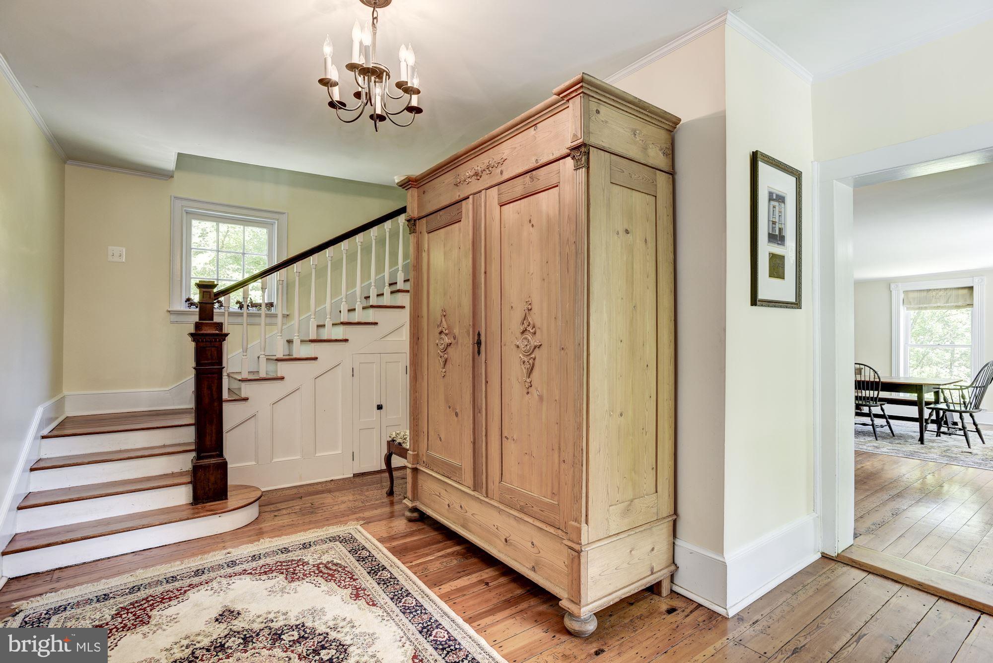 18203 Sands Road Purcellville, VA 20132 - Photo 7 of 48 Gallery Image 7