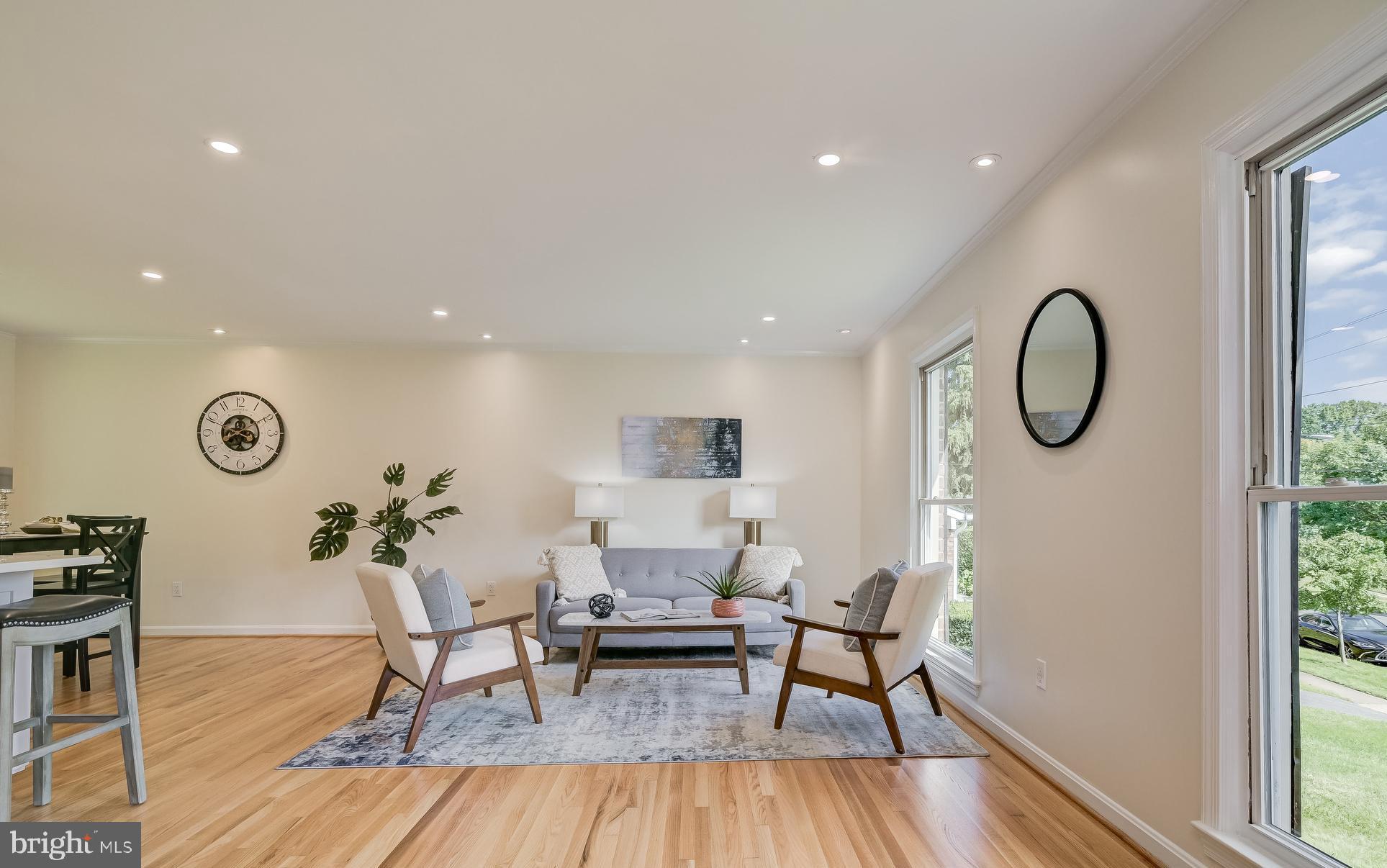 2185 Stratton Drive Potomac, MD 20854 - Photo 3 of 36 Refinished Floors