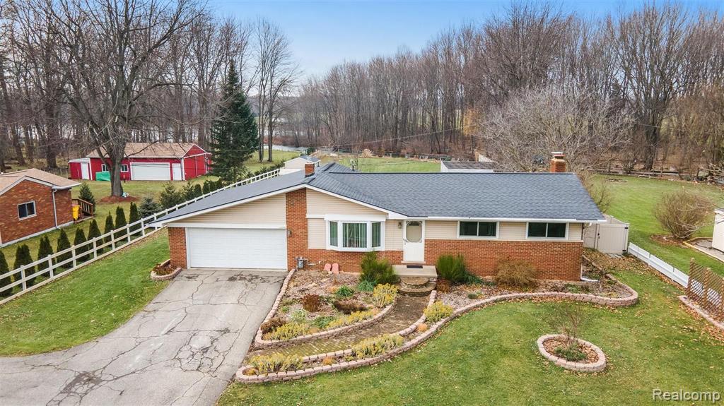 76173 Van Dyke Road Romeo, MI 48065 - Photo 1 of 57