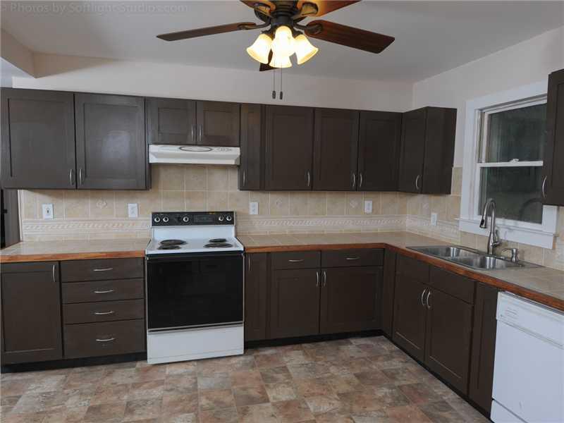 41 Old Limington Road Buxton, ME 04093 - Photo 4 of 27 Kitchen.