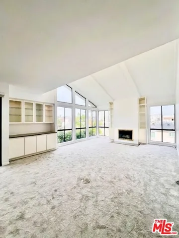 $5,700 | 11805 Mayfield Avenue, Unit 306, Los Angeles, CA 90049