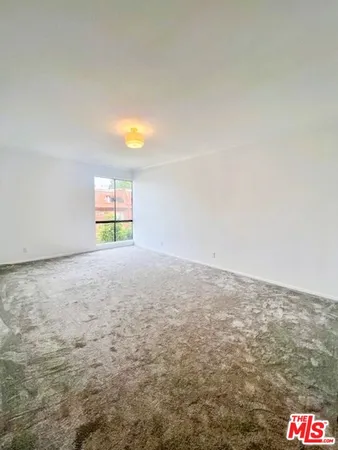 $5,500 | 11805 Mayfield Avenue, Unit 306, Los Angeles, CA 90049