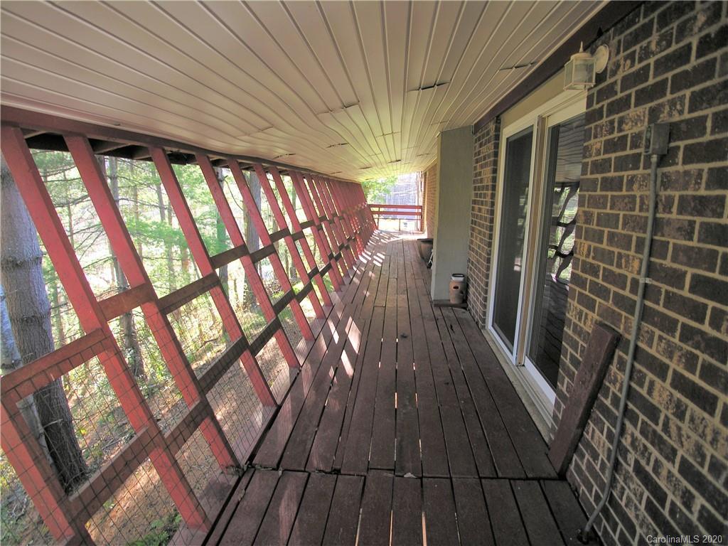 74 Vista Road Waynesville, NC 28786 - Photo 9 of 20