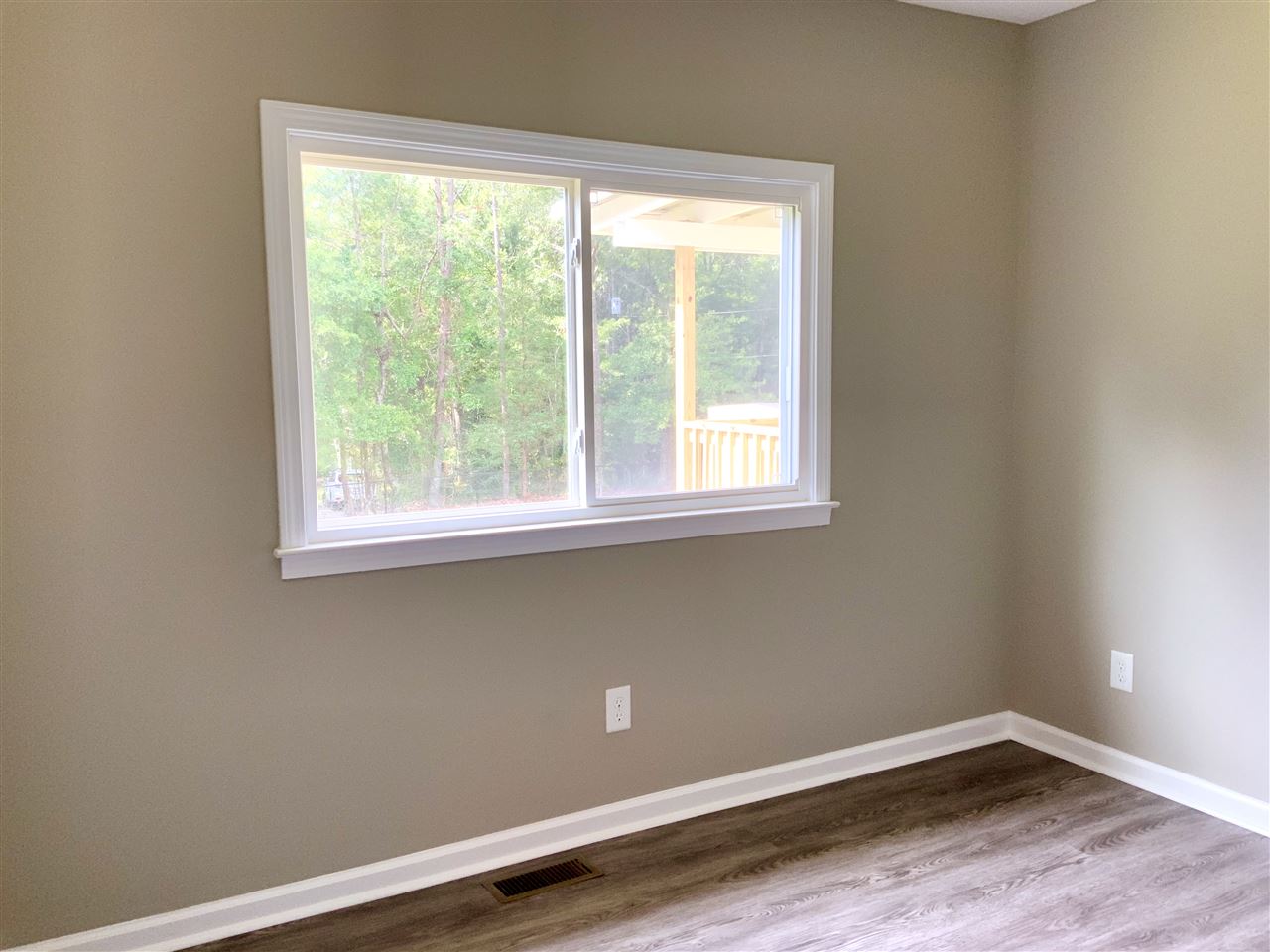 1390 Bethesda Road Spartanburg, SC 29302 - Photo 16 of 34 Gallery Image 16