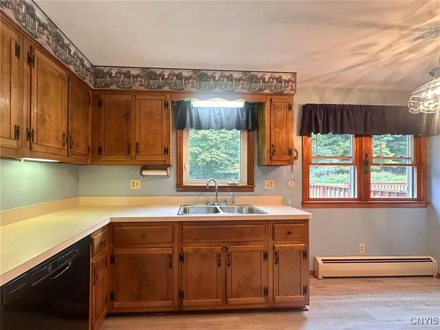 $392,000 | 61 Janet Terrace, New Hartford, NY 13413