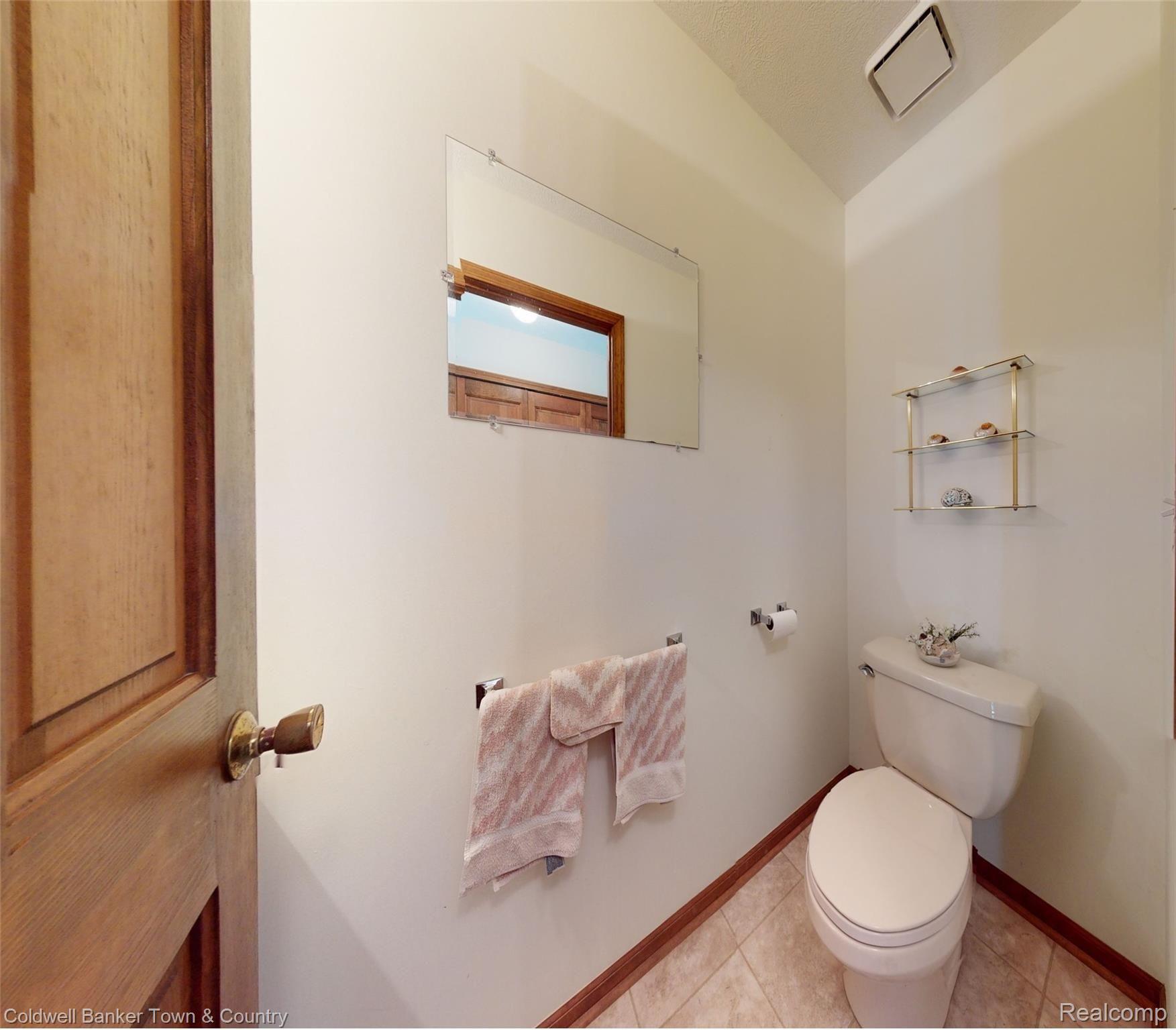 23350 Griswold Road South Lyon, MI 48178 - Photo 21 of 44 15.1