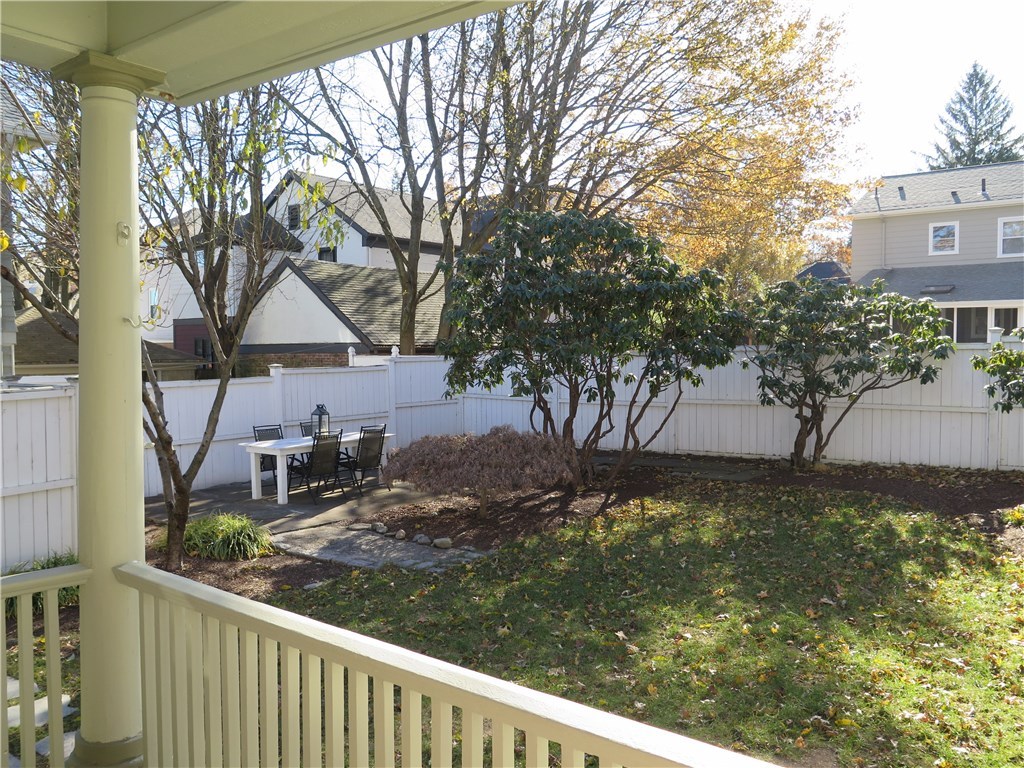 61 Overhill Road Providence, RI 02906 - Photo 38 of 40