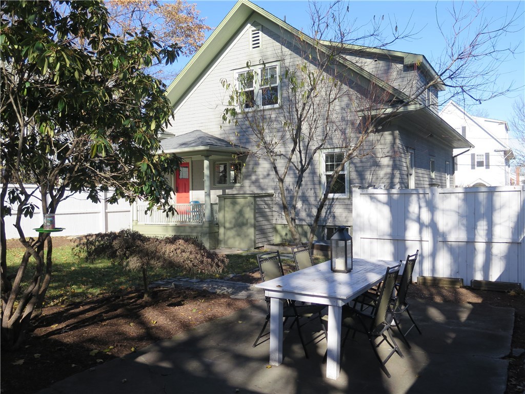 61 Overhill Road Providence, RI 02906 - Photo 40 of 40