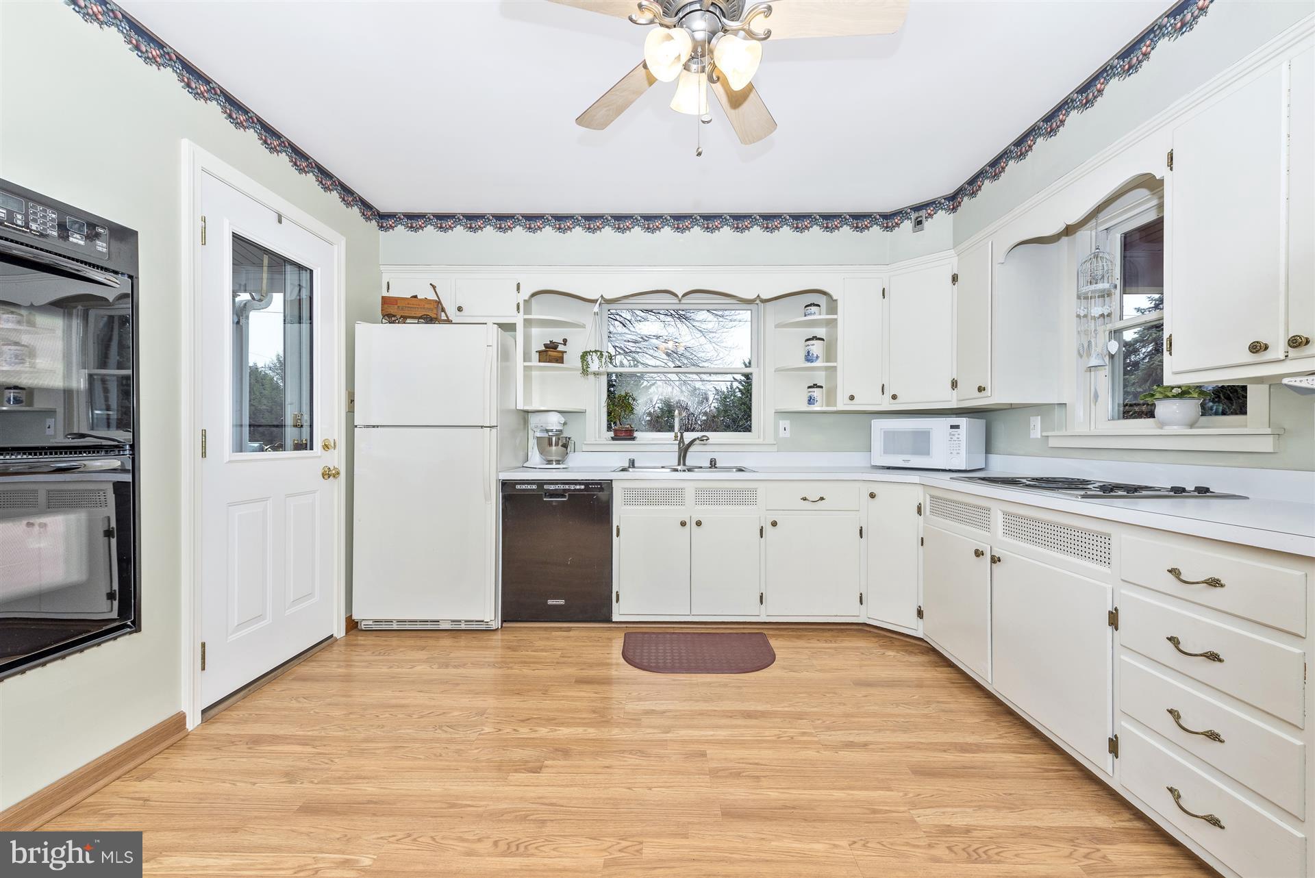 6014 Ridge Road Mount Airy, MD 21771 - Photo 13 of 30 Custom made cabinets-vintage charm!