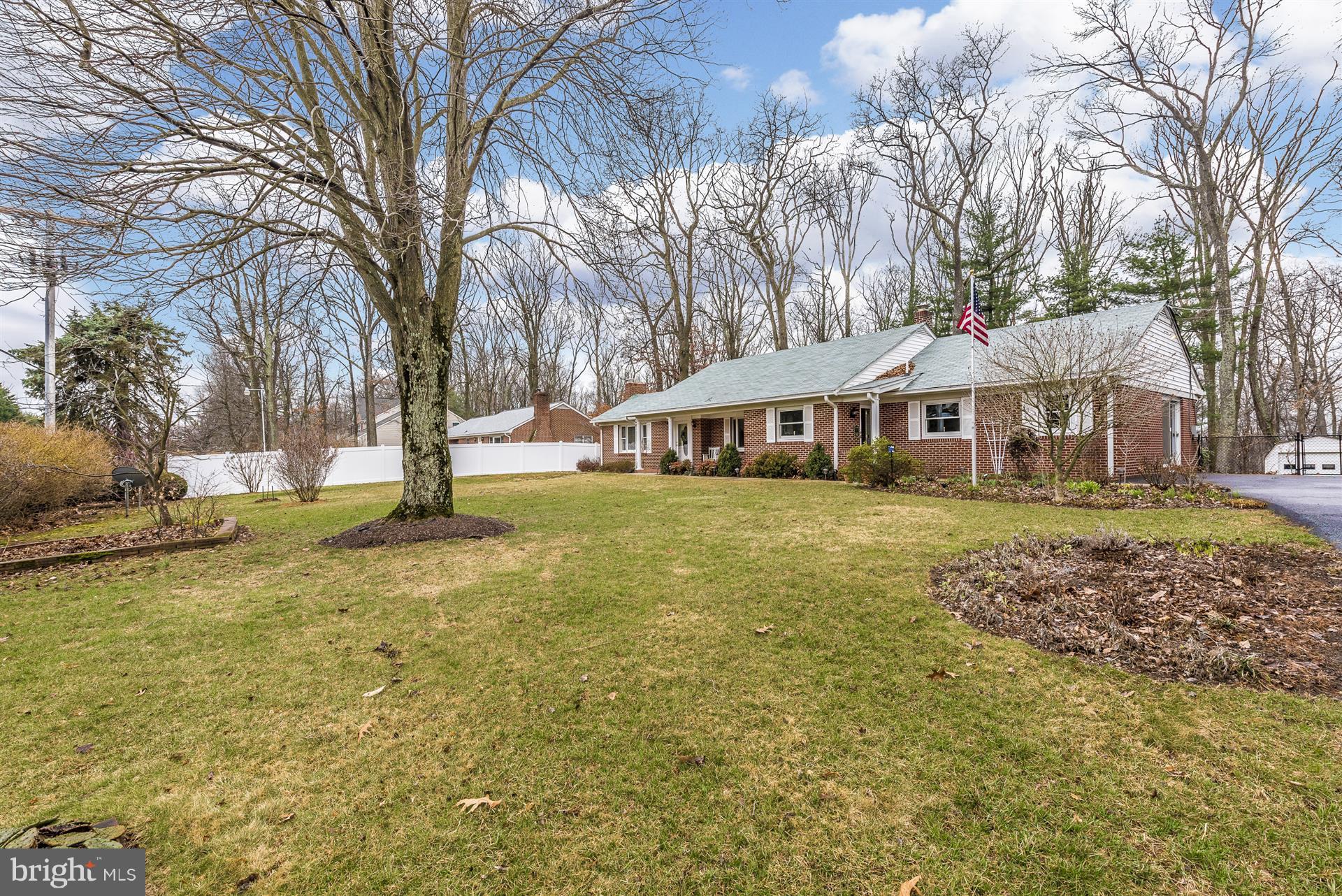 6014 Ridge Road Mount Airy, MD 21771 - Photo 3 of 30 Exterior (Front)