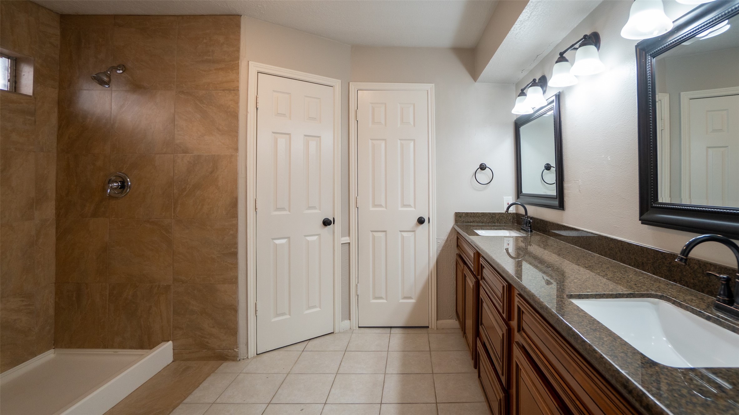 5507 Slashwood Lane Spring, TX 77379 - Photo 13 of 25