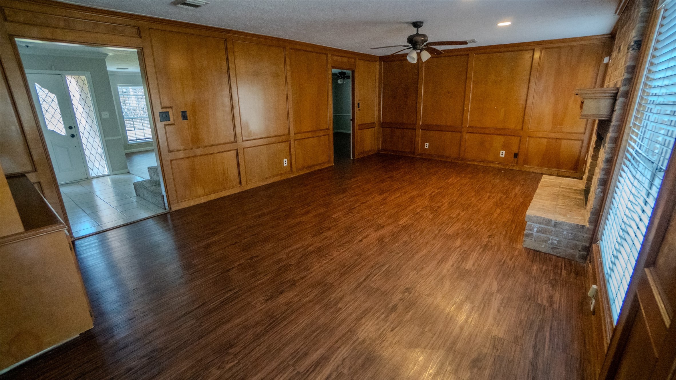 5507 Slashwood Lane Spring, TX 77379 - Photo 3 of 25