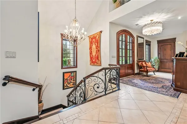 a view of a livingroom with furniture