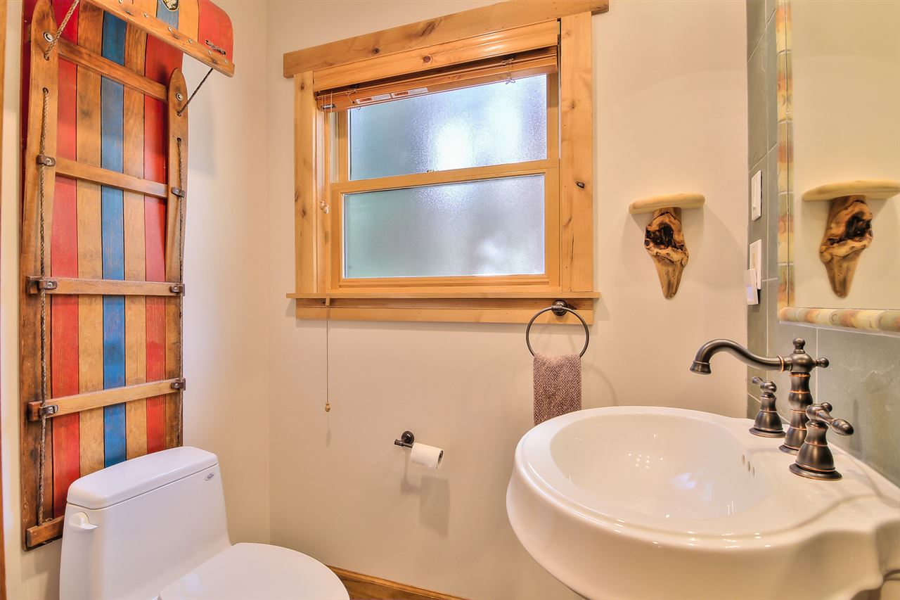 7904 Acorn Road Soda Springs, CA 95728 - Photo 11 of 14 Gallery Image 11