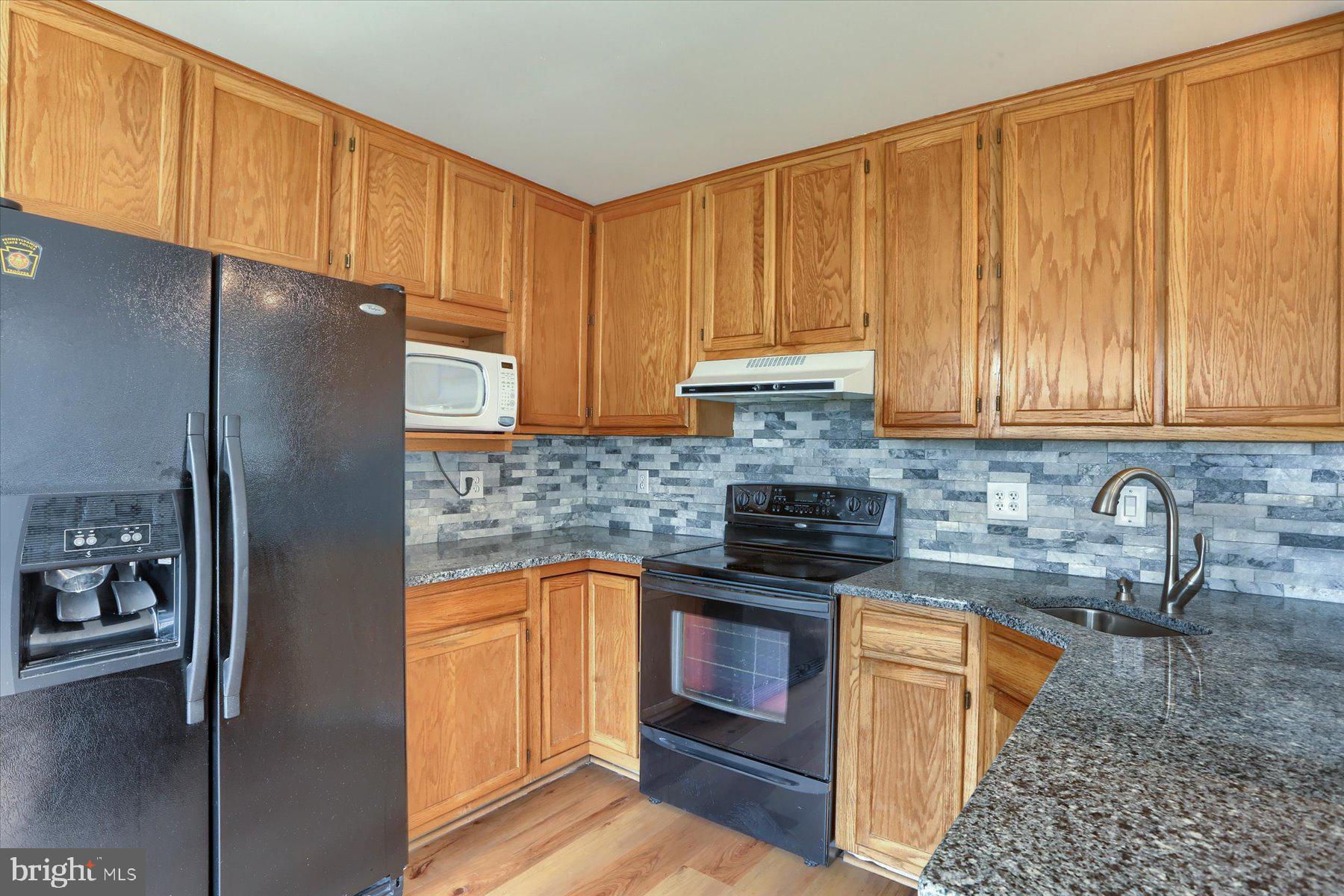 2316 Walnut Bottom Road Carlisle, PA 17015 - Photo 10 of 24 Gallery Image 10