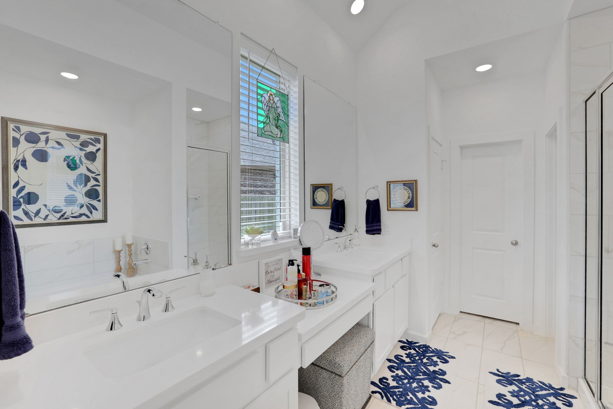 17710 Fernweh Court Conroe, TX 77302 - Photo 21 of 30 Primary Bathroom