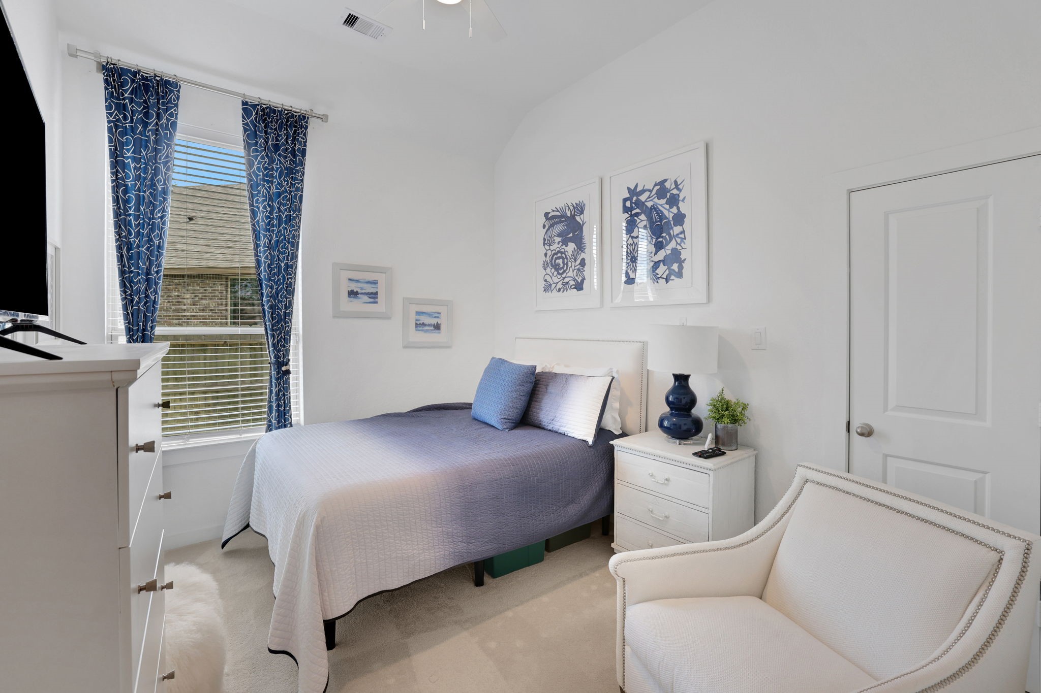 17710 Fernweh Court Conroe, TX 77302 - Photo 22 of 30 Bedroom #2