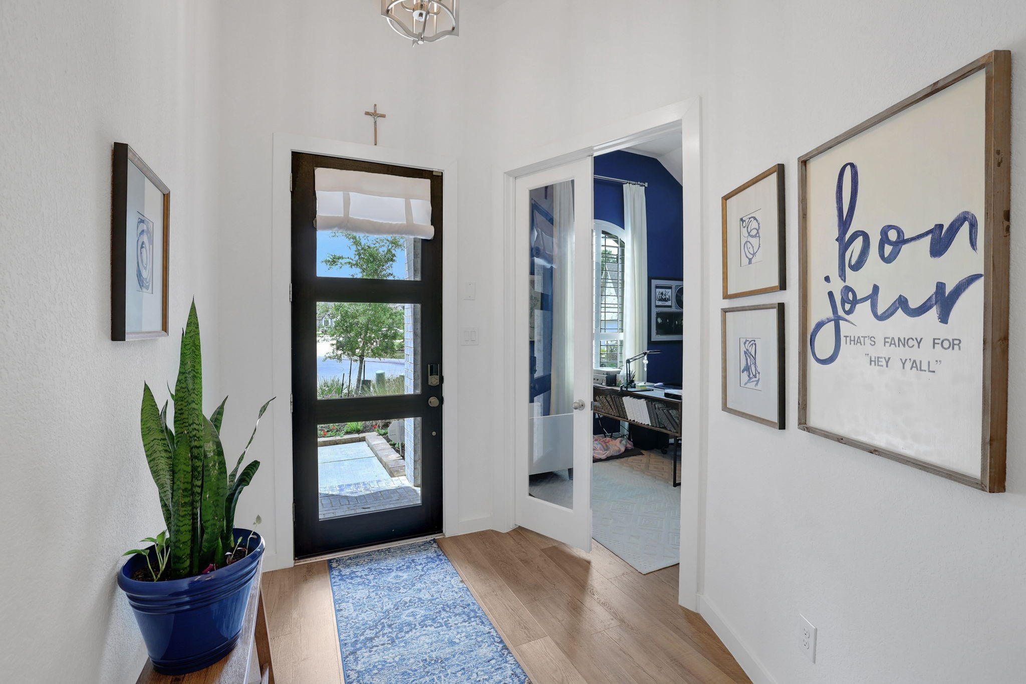 17710 Fernweh Court Conroe, TX 77302 - Photo 4 of 30 Entry