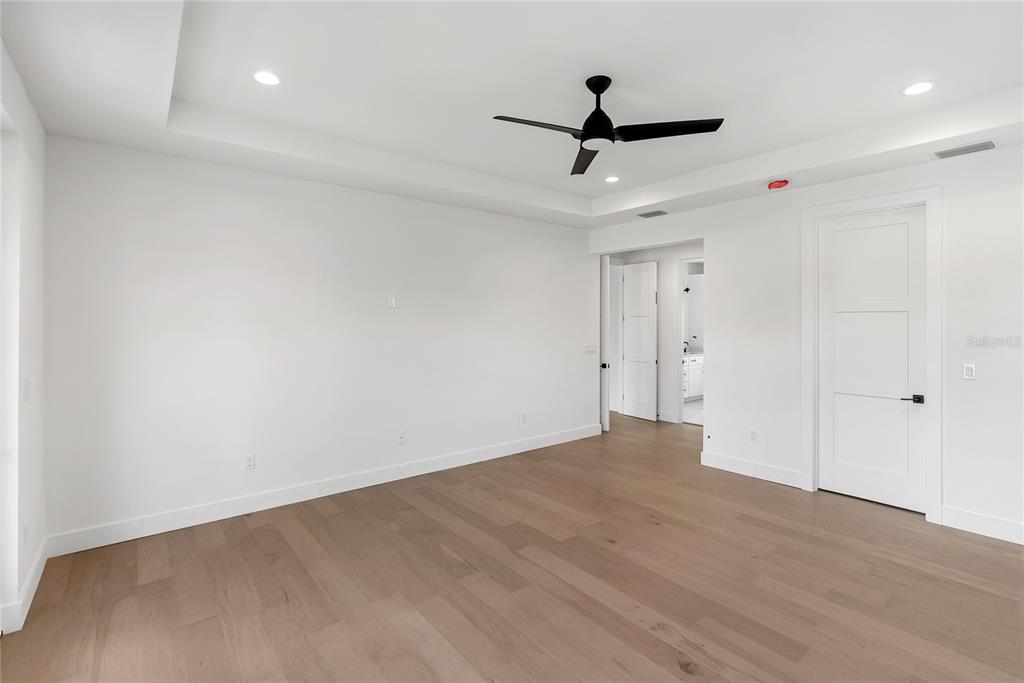 569 Bayview Drive Longboat Key, FL 34228 - Photo 62 of 89