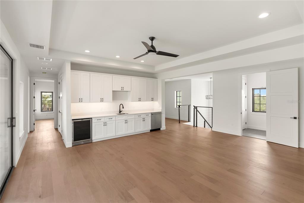 569 Bayview Drive Longboat Key, FL 34228 - Photo 71 of 89