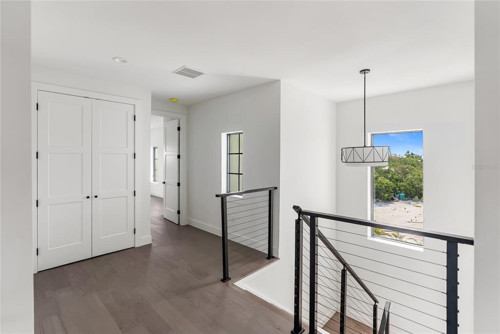 569 Bayview Drive Longboat Key, FL 34228 - Photo 75 of 89