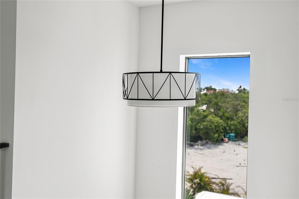 569 Bayview Drive Longboat Key, FL 34228 - Photo 76 of 89