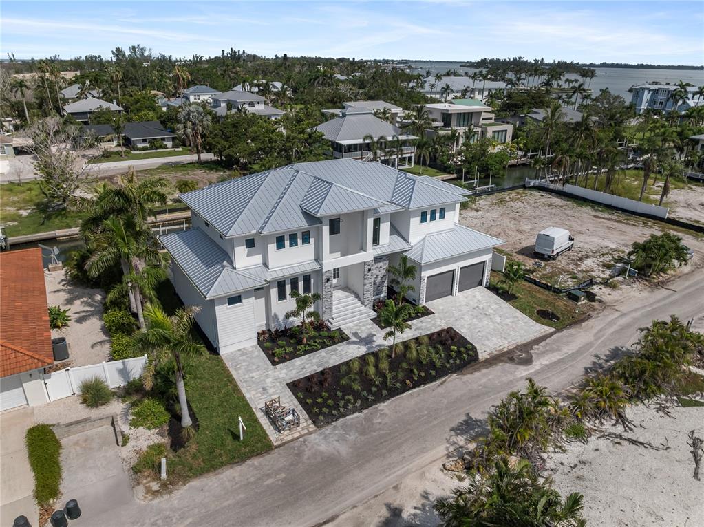 569 Bayview Drive Longboat Key, FL 34228 - Photo 87 of 89