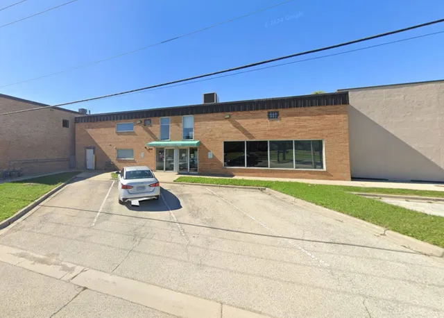 a house view with a outdoor space
