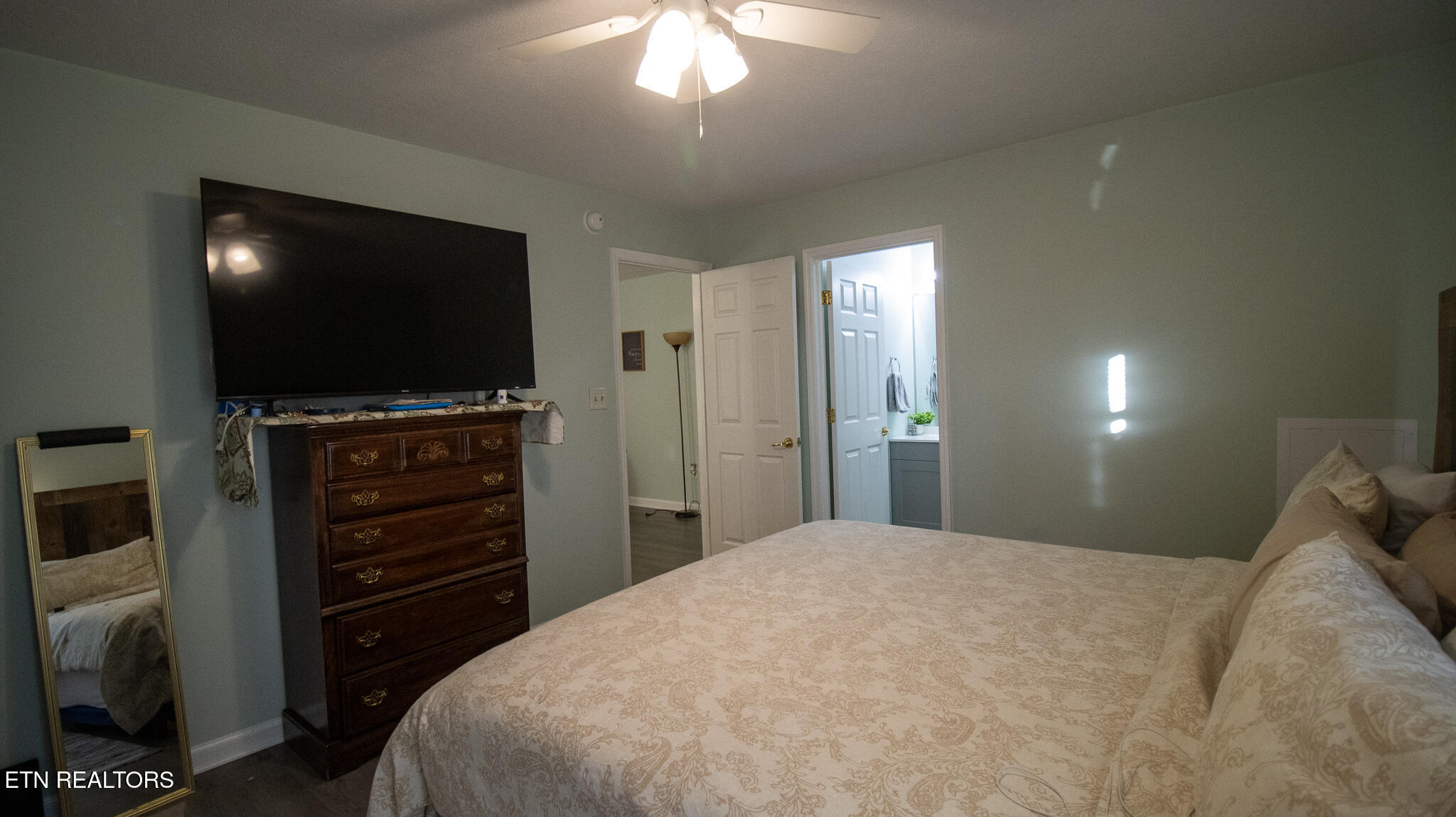 510 South Liberty Hill Road Morristown, TN 37813 - Photo 12 of 22 IMG_9979