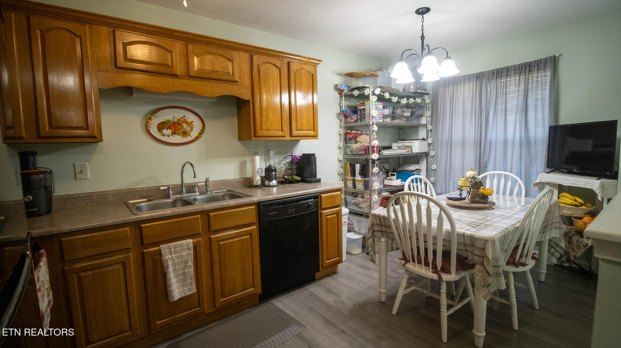 510 South Liberty Hill Road Morristown, TN 37813 - Photo 19 of 22 IMG_9988