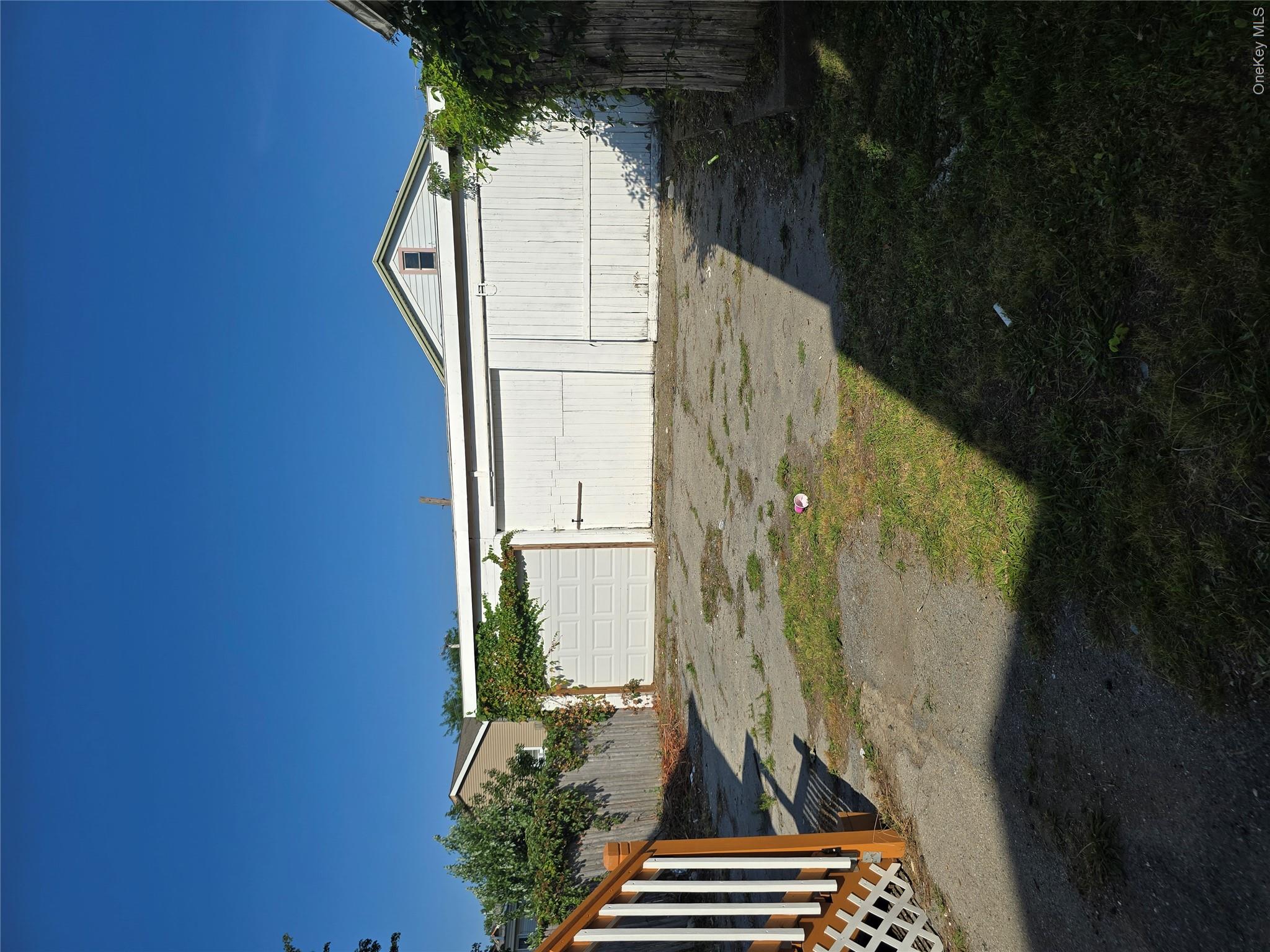 17 Conklin Street Poughkeepsie, NY 12601 - Photo 43 of 44