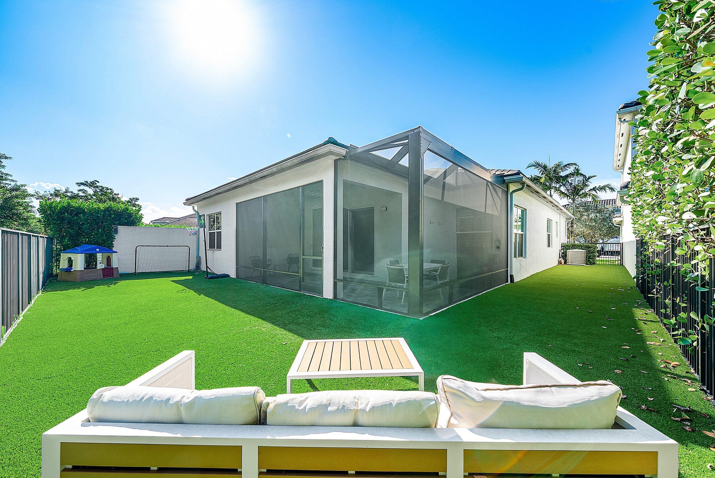 9651 Eagle River Road Delray Beach, FL 33446 - Photo 35 of 70 036-9651EagleRiverRoad-DelrayBeach-FL-33
