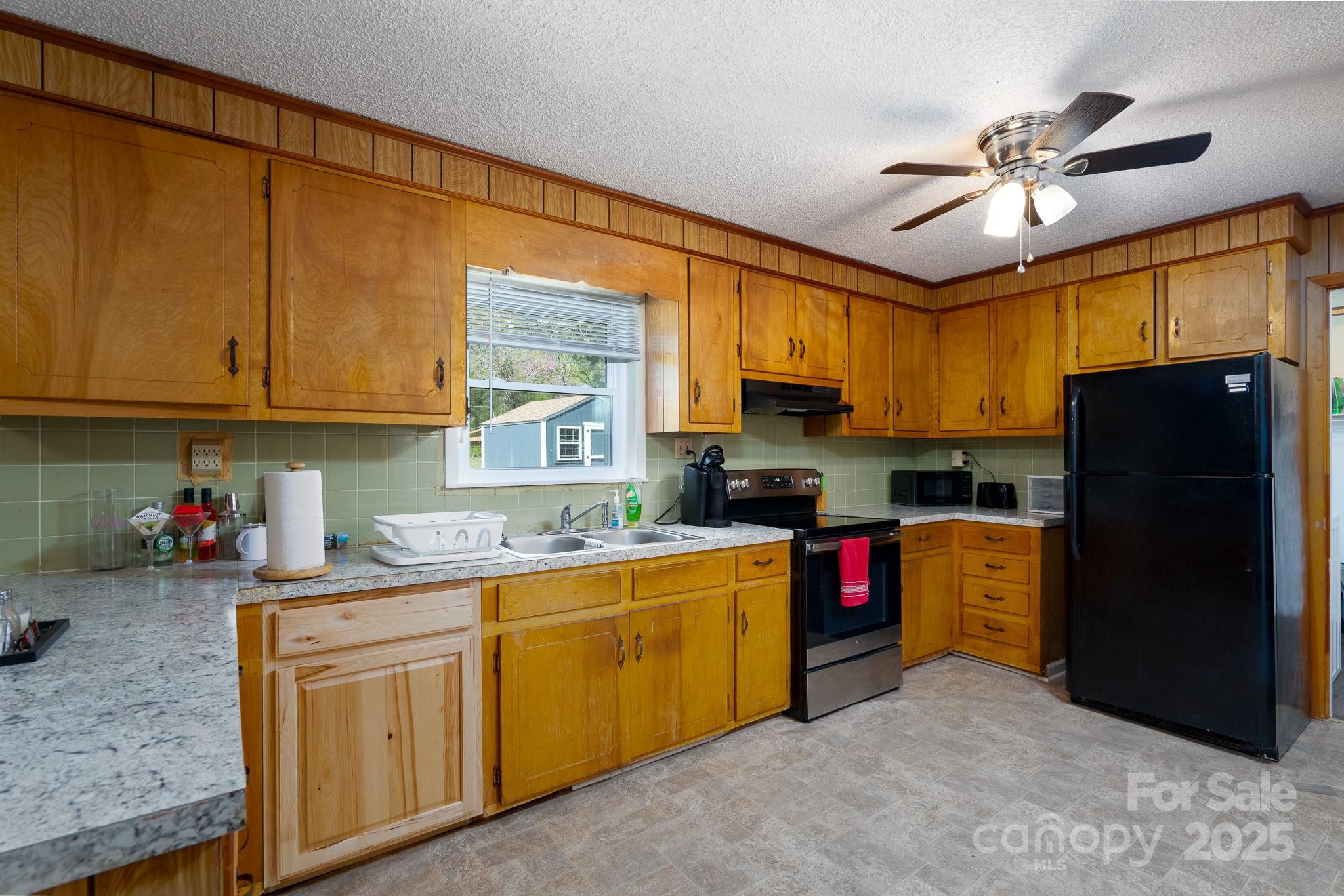 40359 Barnhardt Road New London, NC 28127 - Photo 17 of 41 Gallery Image 17