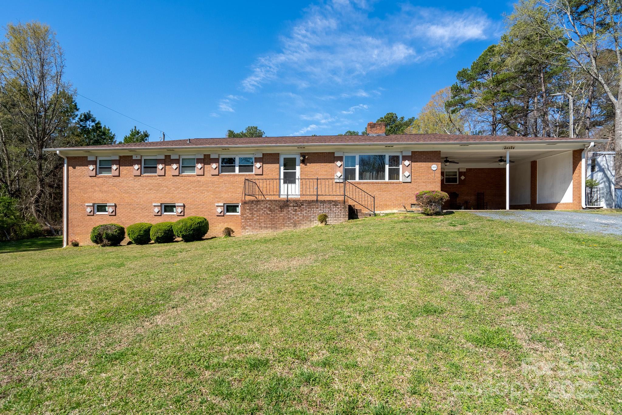 40359 Barnhardt Road New London, NC 28127 - Photo 10 of 41 Gallery Image 10
