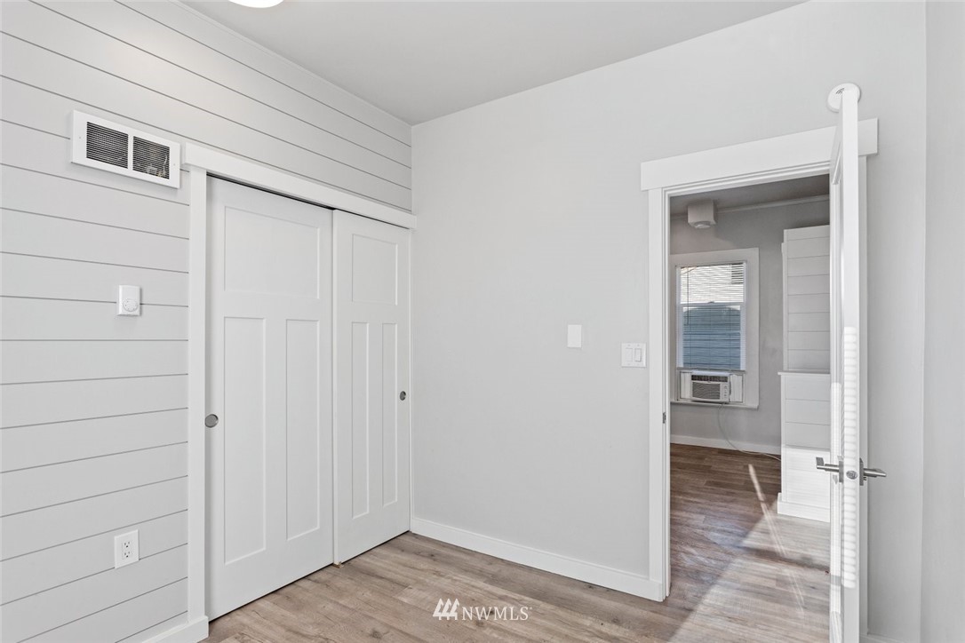 2115 Maple Street Everett, WA 98201 - Photo 11 of 23 Gallery Image 11
