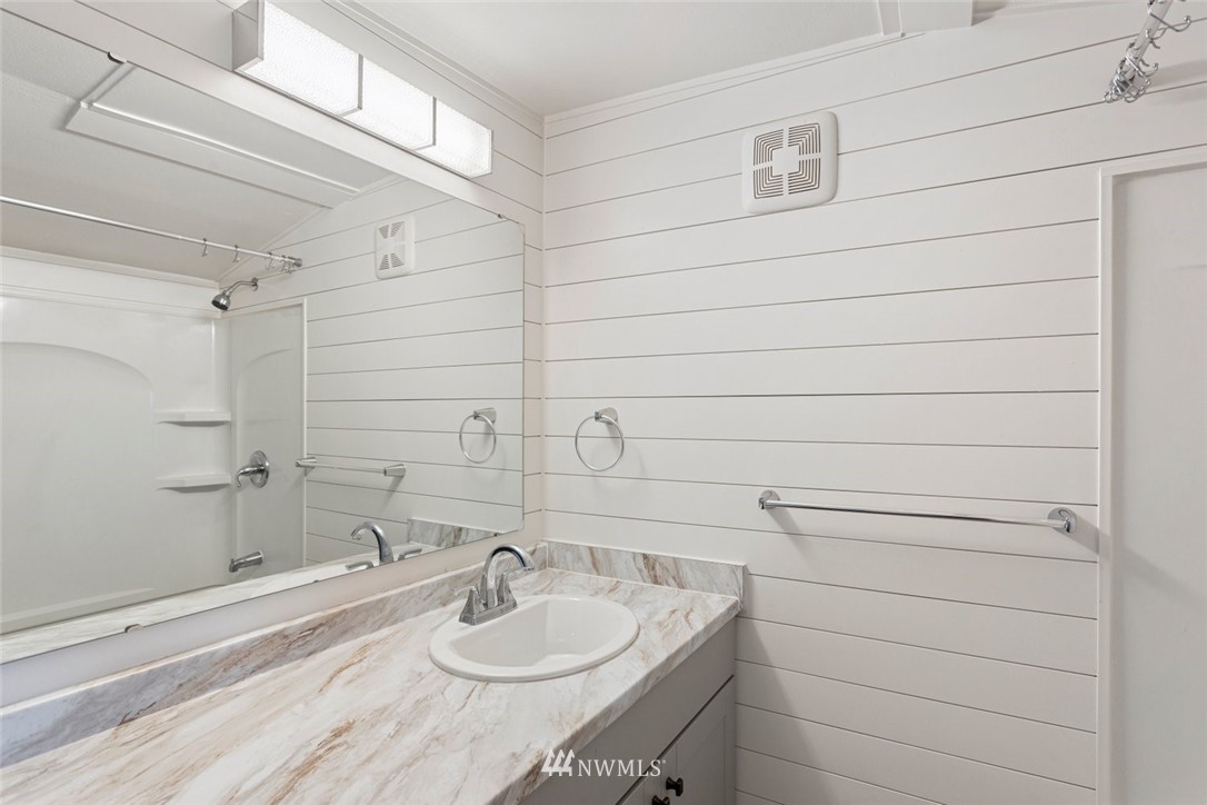 2115 Maple Street Everett, WA 98201 - Photo 14 of 23 Gallery Image 14