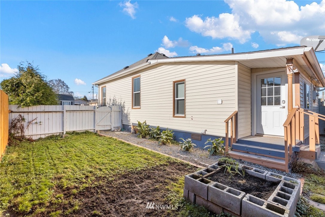2115 Maple Street Everett, WA 98201 - Photo 23 of 23 Gallery Image 23
