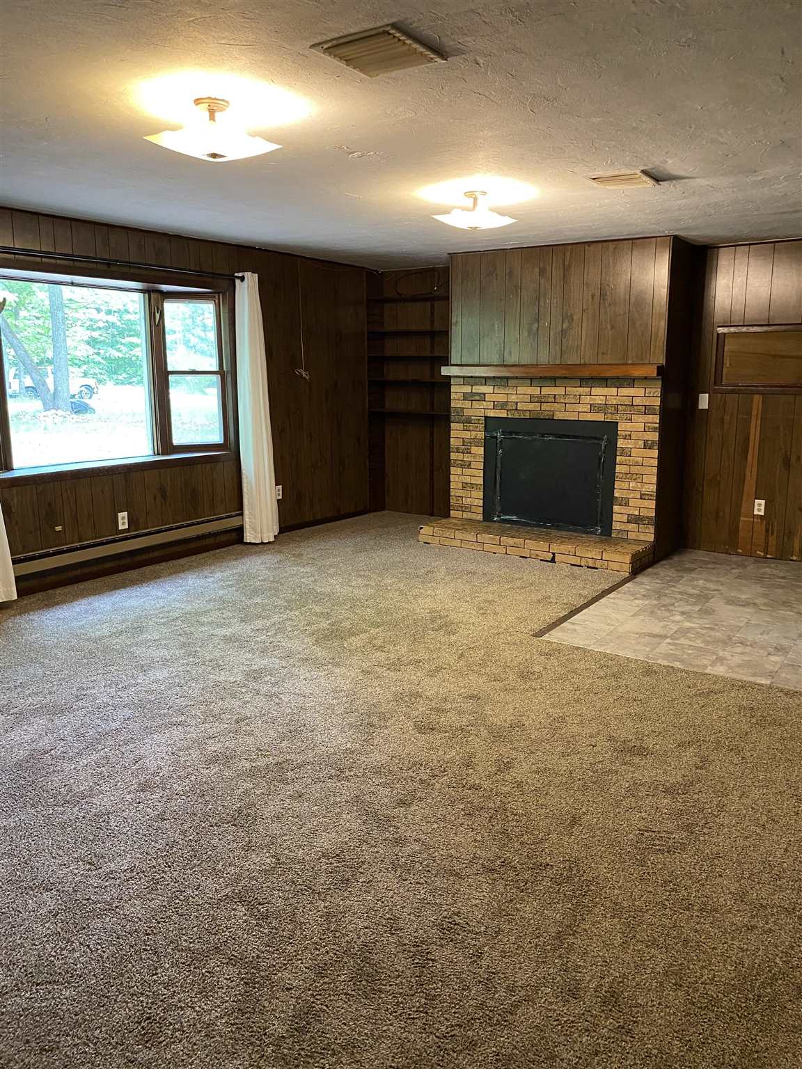 17022 Wappes Road Churubusco, IN 46723 - Photo 9 of 16 Gallery Image 9