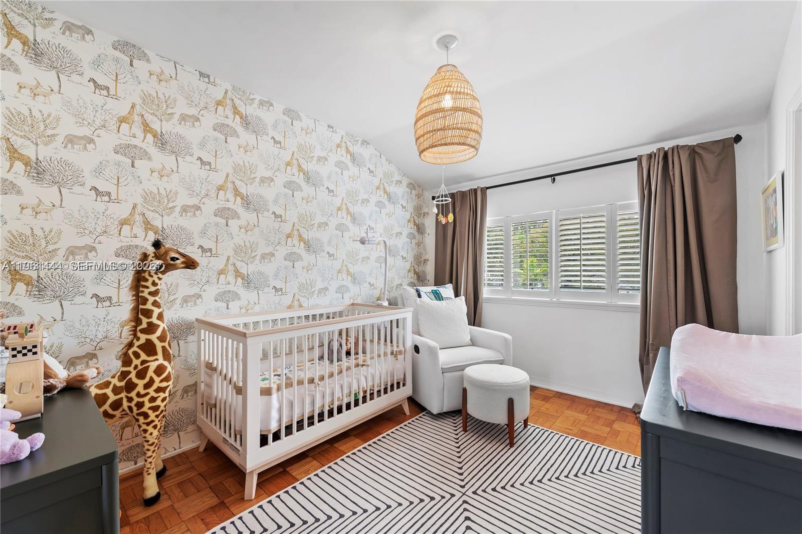 5621 Alton Road Miami Beach, FL 33140 - Photo 22 of 36