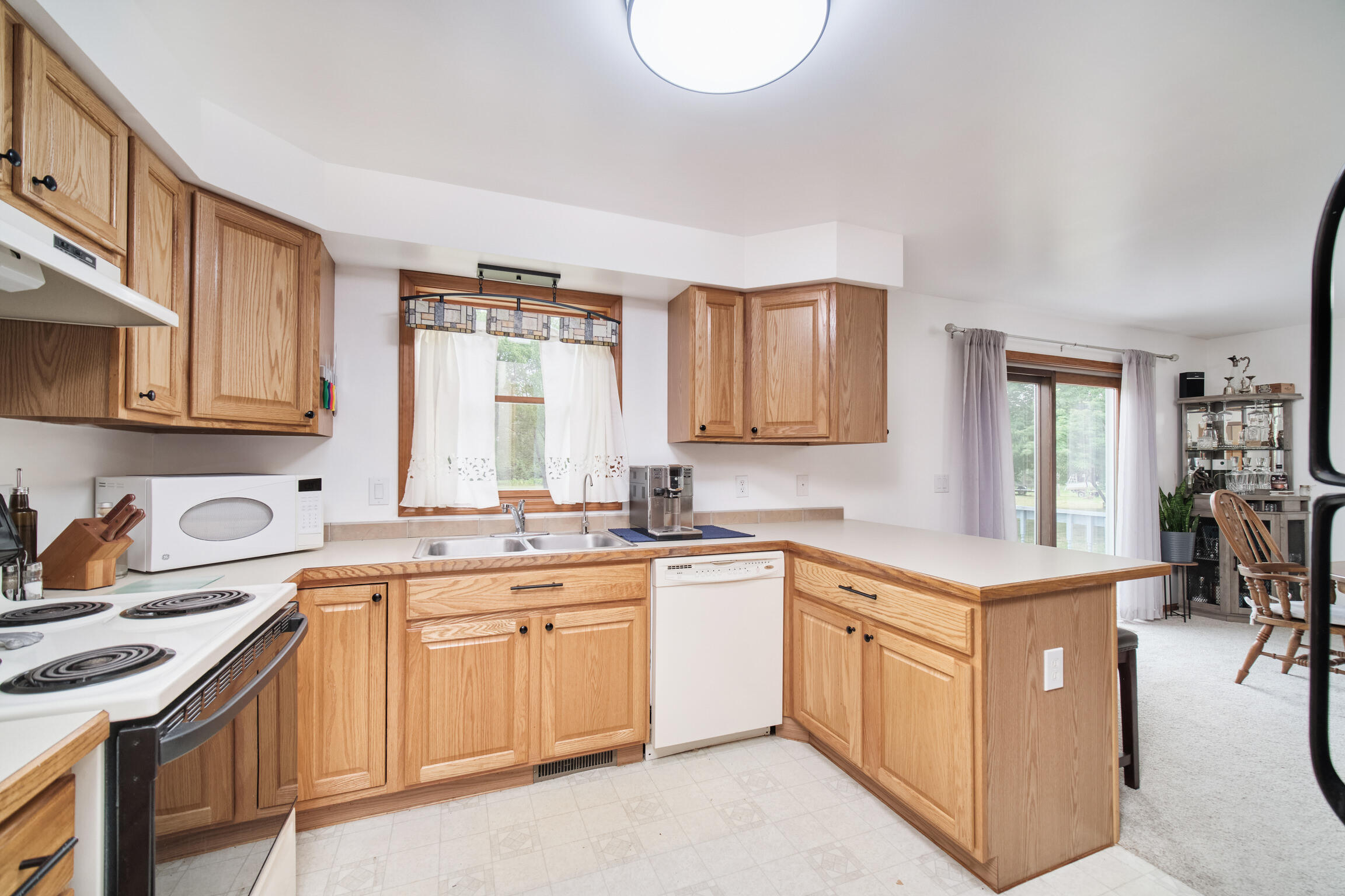 3111 South County Line Road Manistee, MI 49660 - Photo 14 of 47 Kitchen