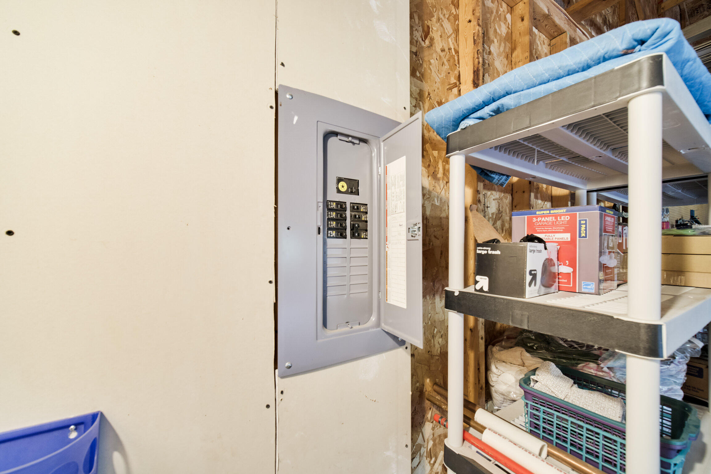 3111 South County Line Road Manistee, MI 49660 - Photo 34 of 47 Electric Service